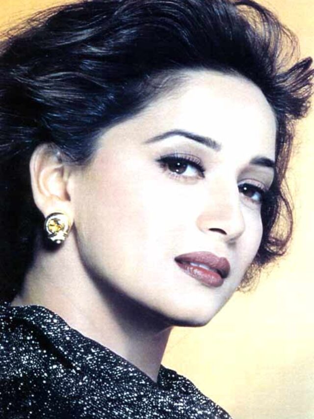 Popular 90s Bollywood Actresses